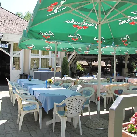 Kemping Happy Camp Mobile Homes In Village Aranypart Siófok