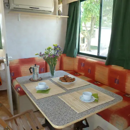 Happy Camp Mobile Homes In Village Aranypart Kemping